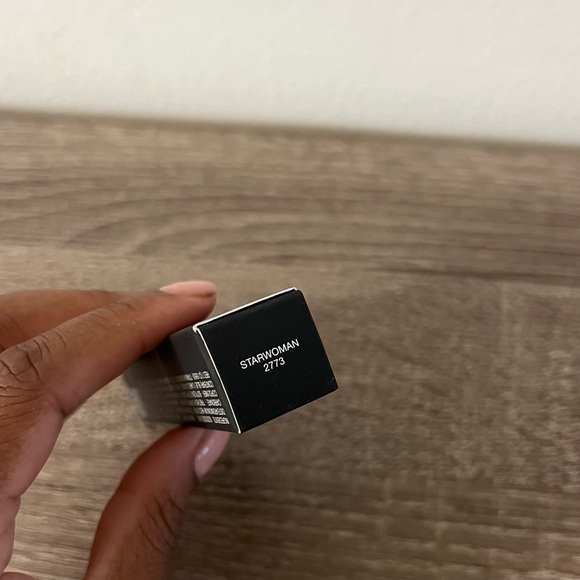 NARS Powermatte Lip Pigment - Picture 4 of 11